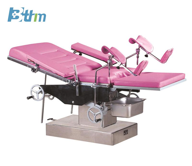Manual gynecological operating table Manufacturer