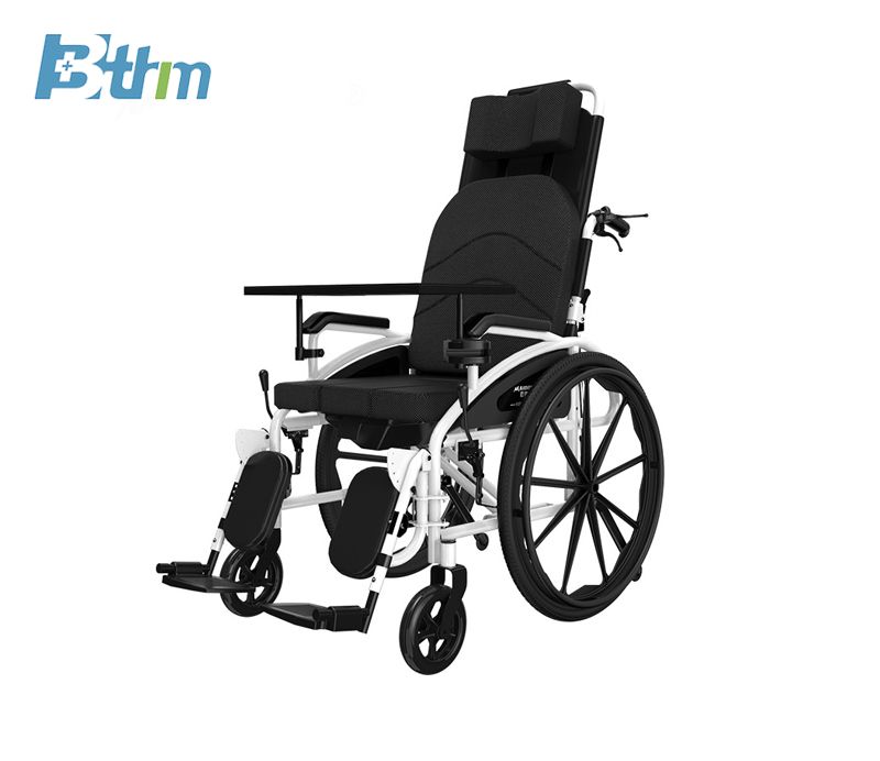 Manual wheelchair