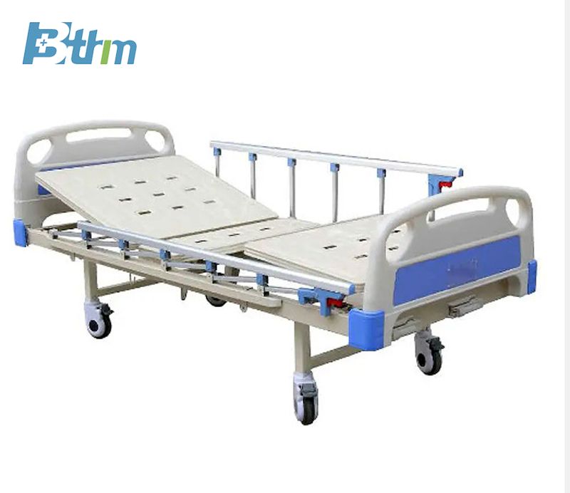 BT-A17F Manual two shaking Medical bed